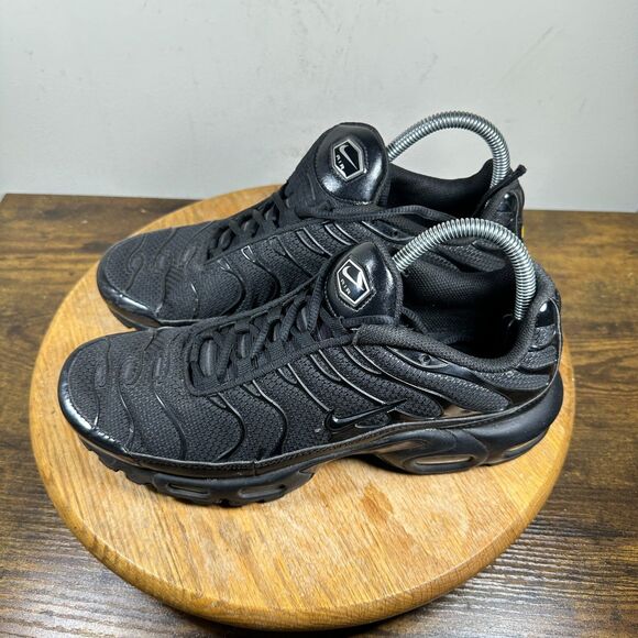 Nike Air Max Plus Triple Black Shoes Mens Size 8.5 604133-050 - Picture 3 of 9